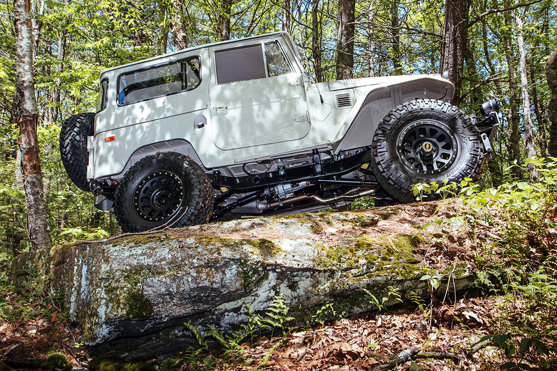 1970 TOYOTA LAND CRUISER FJ40